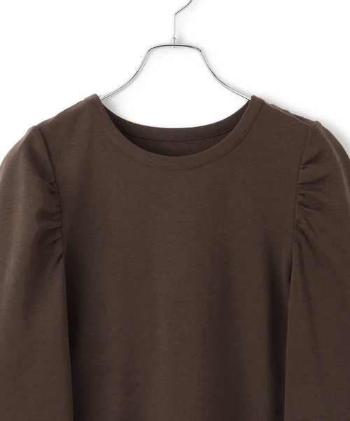 ADAM ET ROPE'（アダムエロペ）の「【WEB限定】バックペプラムカットソー（Tシャツ/カットソー・レディース・ブラック/キナリ/ダークブラウン・FREE）」の19枚目の写真