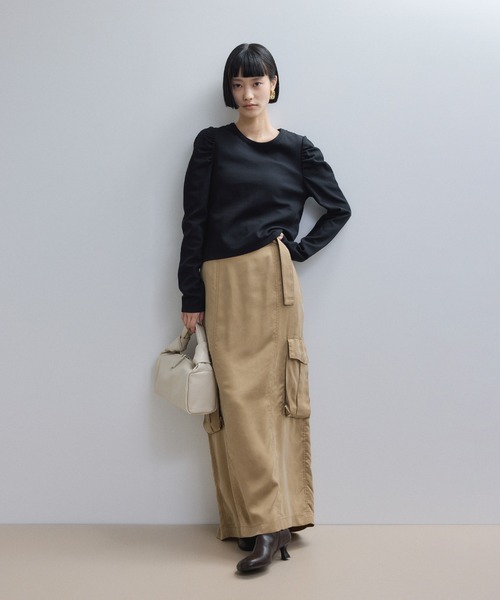 ADAM ET ROPE'（アダムエロペ）の「【WEB限定】バックペプラムカットソー（Tシャツ/カットソー・レディース・ブラック/キナリ/ダークブラウン・FREE）」の4枚目の写真