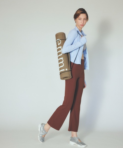 emmi（エミ）の「ディフォームフラワーブラトップ（キャミソール・レディース・グレー/ホワイト/ブラウン・0/1）」の5枚目の写真