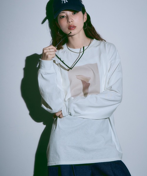 etoll.（エトル）の「フラワーフォトプリントロングTシャツ（Tシャツ/カットソー・レディース・ホワイト系1/ホワイト系2・FREE）」の5枚目の写真