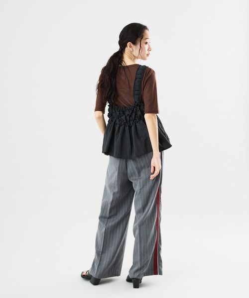 Muscat(マスカット)の「サイド配色ラインワイドパンツ(その他パンツ・レディース・チャコールグレー/ライトグレー/ブラウン・F)」の16枚目の写真