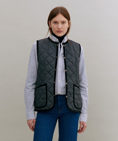 LAVENHAM(ラベンハム)の「Contrast Cornard Gilet Womens / コントラスト コナード ジレ ウィメンズ - C62:Cork(ベスト・レディース・ベージュ系その他/ブラック/ベージュ系その他4・6/8/16/14/12/10)」の14枚目の写真