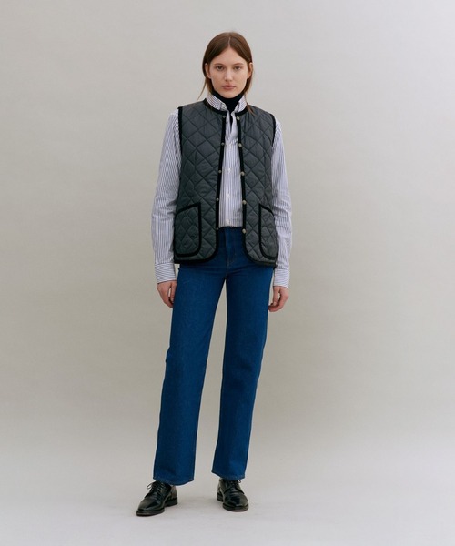 LAVENHAM(ラベンハム)の「Contrast Cornard Gilet Womens / コントラスト コナード ジレ ウィメンズ - C62:Cork(ベスト・レディース・ベージュ系その他/ブラック/ベージュ系その他4・6/8/16/14/12/10)」の17枚目の写真