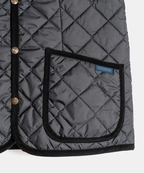 LAVENHAM(ラベンハム)の「Contrast Cornard Gilet Womens / コントラスト コナード ジレ ウィメンズ - C62:Cork(ベスト・レディース・ベージュ系その他/ブラック/ベージュ系その他4・6/8/16/14/12/10)」の21枚目の写真
