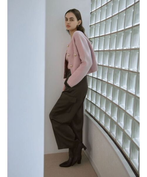 LAGUNAMOON(ラグナムーン)の「サテンカーゴワイドパンツ(カーゴパンツ・レディース・チャコールグレー/アイボリー・SMALL/MEDIUM)」の5枚目の写真