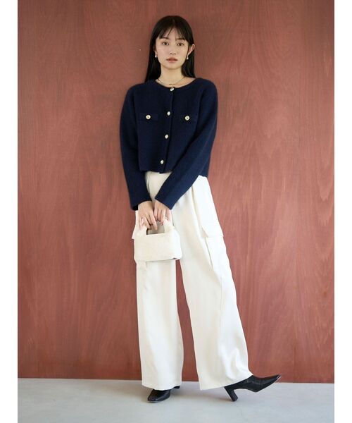 LAGUNAMOON(ラグナムーン)の「サテンカーゴワイドパンツ(カーゴパンツ・レディース・チャコールグレー/アイボリー・SMALL/MEDIUM)」の10枚目の写真