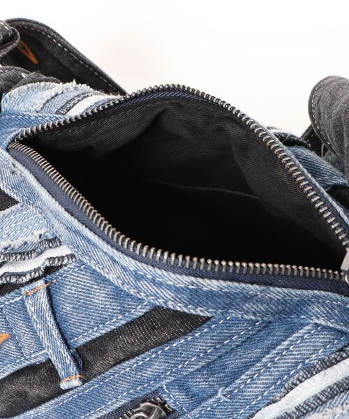 Desigual(デシグアル)の「デニム風フラップショルダーバッグ(ハンドバッグ・レディース・ブルー・FREE)」の7枚目の写真