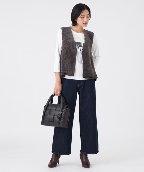 TRANS WORK(トランスワーク)の「【L】【ウォッシャブル】シンセティックファージレ(ベスト・レディース・チャコールグレー/ベージュ・44/46)」の3枚目の写真