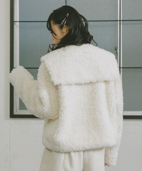 repipi armario（レピピ アルマリオ）の「【girly line】セーラ－モコモコジャケット（ダッフルコート・キッズ・モカ/アイボリー・SMALL/MEDIUM/LARGE）」の8枚目の写真