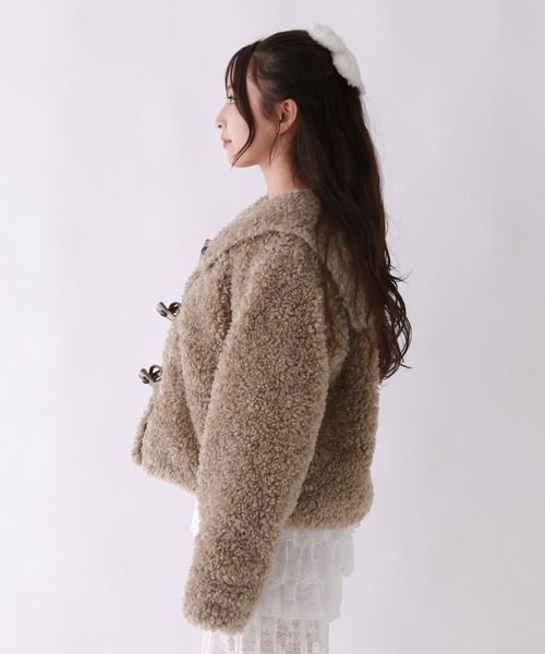 repipi armario（レピピ アルマリオ）の「【girly line】セーラ－モコモコジャケット（ダッフルコート・キッズ・モカ/アイボリー・SMALL/MEDIUM/LARGE）」の21枚目の写真