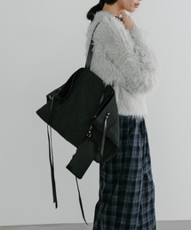 duei（デュイ）の「ビッグトートバッグ / ストラップ型ポーチ付 / A4サイズ収納可（トートバッグ）」