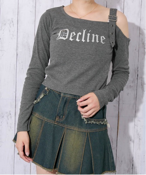GORGE(ゴージ)の「《肩ベルト×シルバーロゴ》レディース テレコロンT ワンショル風 デザインTops 春秋冬(Tシャツ/カットソー・レディース・グレー/ブラック・F)」の7枚目の写真
