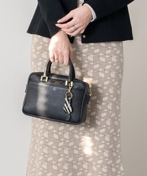 CHRISTIAN VILLA | 【CHRISTIAN VILLA】ボックスシルエットレザーハンドバッグ(Q56528)(ハンドバッグ)