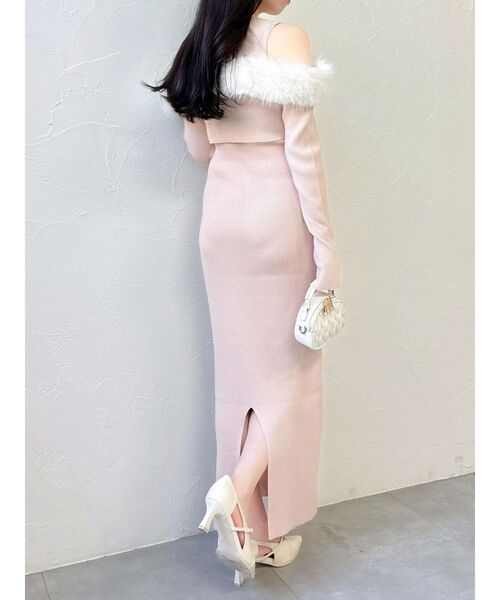 オフショルファードッキングニットワンピース（ワンピース）｜dazzlin