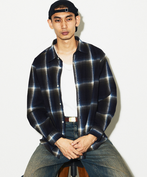 JOURNAL STANDARD(ジャーナルスタンダード)の「オンブレチェック フランネルシャツ(シャツ/ブラウス・メンズ・グレー/ブラック系その他/ブラック/ベージュ系その他/ブラウン・MEDIUM/SMALL/LARGE)」の2枚目の写真