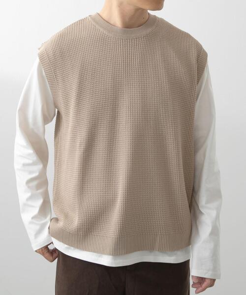ITEMS URBANRESEARCH(アイテムズ アーバンリサーチ)の「ワッフルニットベスト+ロングTシャツSET(ニット/セーター・メンズ・ブラック/ベージュ/チャコールグレー・LARGE/MEDIUM)」の22枚目の写真