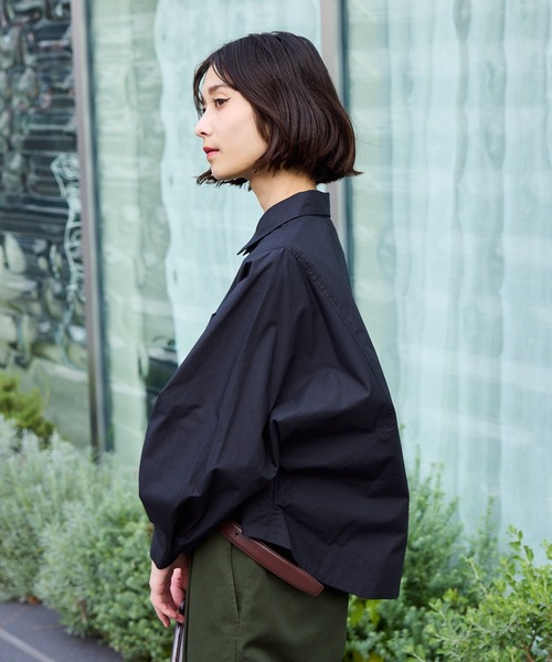 c/est（シーエ）の「c/est/シーエ ANITA アニタ ドルマンスリーブ ロングスリーブシャツ（シャツ/ブラウス・レディース・ブラック/オフホワイト/ブルー・FREE）」の17枚目の写真