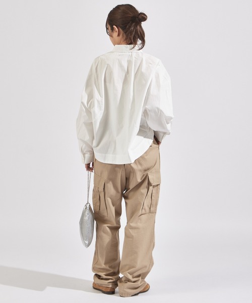 c/est（シーエ）の「c/est/シーエ ANITA アニタ ドルマンスリーブ ロングスリーブシャツ（シャツ/ブラウス・レディース・ブラック/オフホワイト/ブルー・FREE）」の12枚目の写真