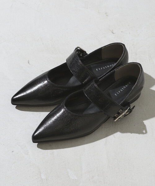 Firsthand(ファーストハンド)の「Firsthand/ファーストハンド ベルト ポインテッド フラットシューズ (22.5~24.5cmサイズ展開)(パンプス・レディース・シルバー/ブラック・MEDIUM/SMALL/LARGE)」の18枚目の写真