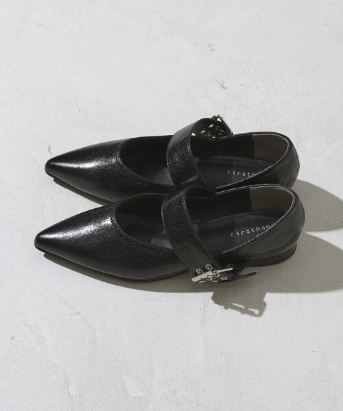 Firsthand(ファーストハンド)の「Firsthand/ファーストハンド ベルト ポインテッド フラットシューズ (22.5~24.5cmサイズ展開)(パンプス・レディース・シルバー/ブラック・MEDIUM/SMALL/LARGE)」の19枚目の写真