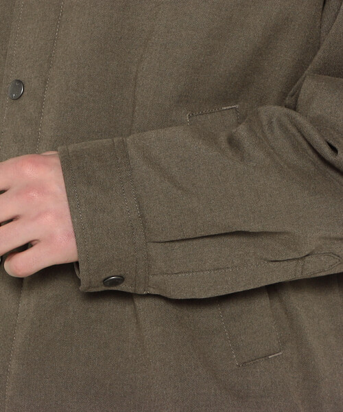 DANTON（ダントン）の「MEN'S WOOL LIKE INSULATION COACH JACKET（ブルゾン・メンズ・ブラック/グレイッシュベージュ・44/40/38/42）」の9枚目の写真