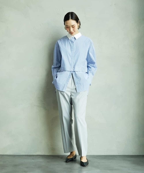 MICHEL KLEIN（ミッシェル・クラン）の「[2WAY]クレリックオーバーサイズストライプシャツ（シャツ/ブラウス・レディース・ブルー/グレイッシュベージュ・38）」の8枚目の写真