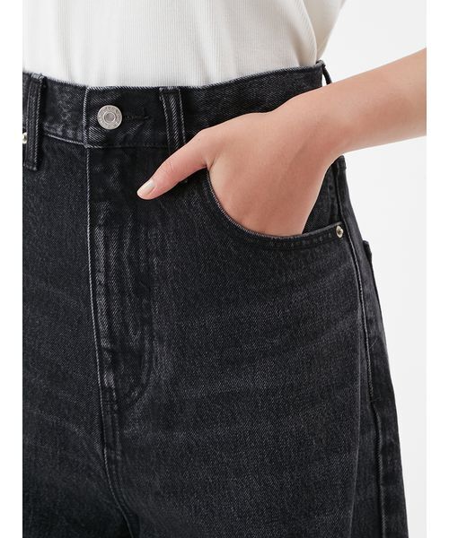 Mila Owen(ミラオーウェン)の「カットアウトダメージセミワイドデニム(デニムパンツ・レディース・ブラック/ライトブルー・0/1/00)」の8枚目の写真