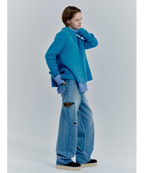 Mila Owen(ミラオーウェン)の「カットアウトダメージセミワイドデニム(デニムパンツ・レディース・ブラック/ライトブルー・0/1/00)」の21枚目の写真