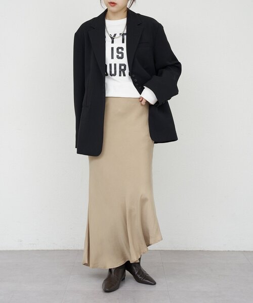 SHENERY（シーナリー）の「ヘムラインマーメイドスカート（スカート・レディース・ベージュ/ブラック・38/36）」の17枚目の写真