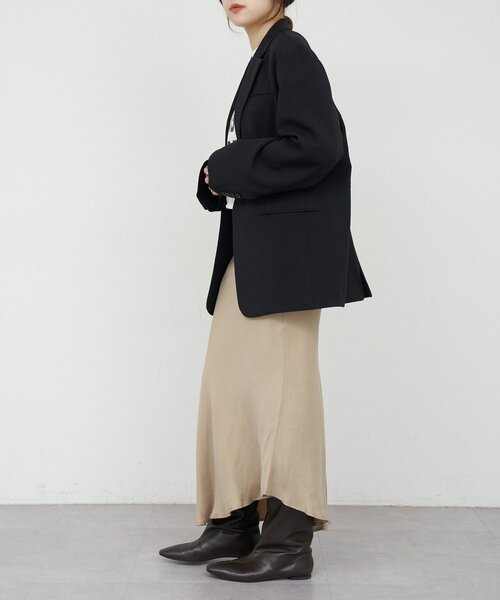 SHENERY（シーナリー）の「ヘムラインマーメイドスカート（スカート・レディース・ベージュ/ブラック・38/36）」の18枚目の写真