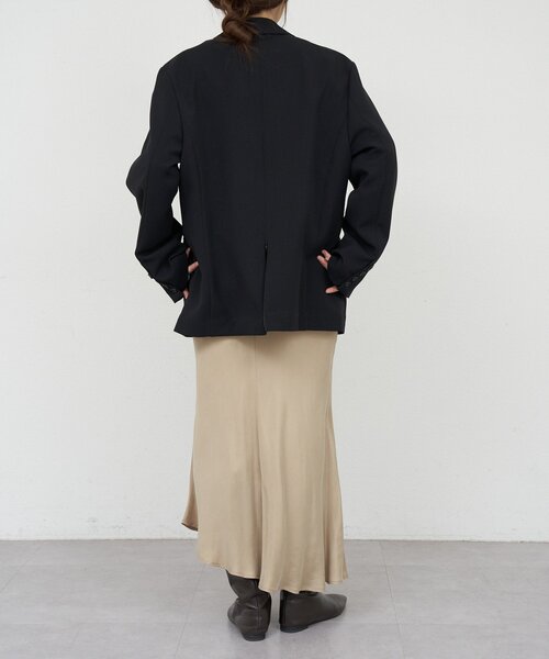 SHENERY（シーナリー）の「ヘムラインマーメイドスカート（スカート・レディース・ベージュ/ブラック・38/36）」の20枚目の写真