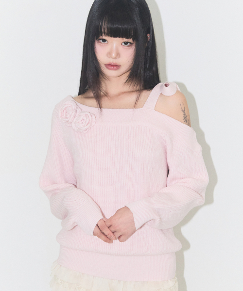 ILLIGO(イリゴ)の「ブルームボウオフショルダー ニット ピンク(ニット/セーター・レディース・その他・SMALL/MEDIUM)」の6枚目の写真
