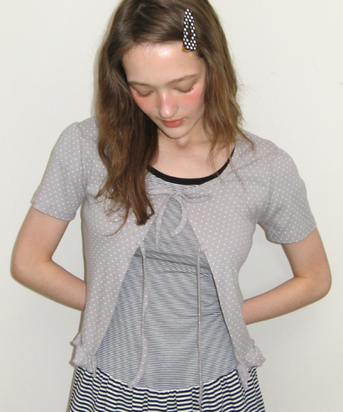 RONRON(ロンロン)の「MINI DOT RIBBON COTTON CARDIGAN GREY(カーディガン/ボレロ・レディース・その他・FREE)」の2枚目の写真