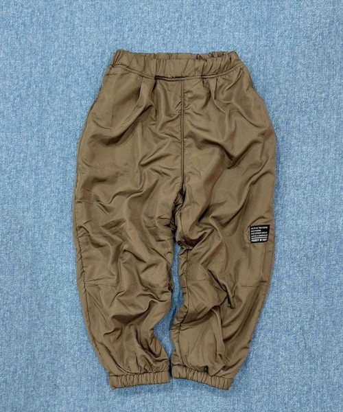 SHISKY(シスキー)の「【SHISKY / シスキー】裏フリース デイリー ジョガーパンツ 裾ゴム付き キッズ(その他パンツ・キッズ・カーキ/ブラック/ベージュ/チャコール・110/120/130/140/150/160)」の4枚目の写真