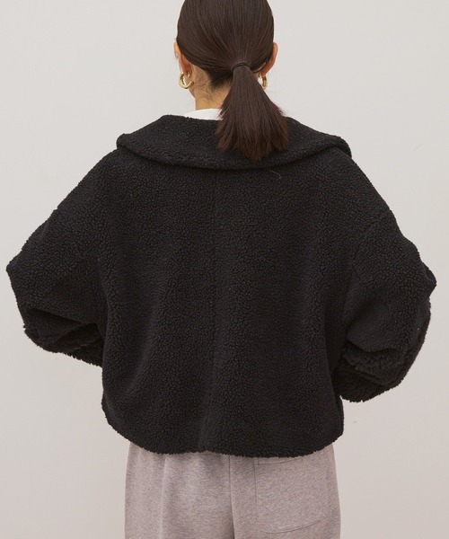 AMERICAN HOLIC（アメリカンホリック）の「衿付きボアブルゾン（ブルゾン・レディース・ブラック/グレイッシュベージュ・M/L）」の6枚目の写真