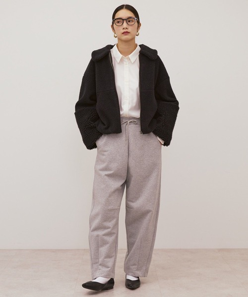 AMERICAN HOLIC（アメリカンホリック）の「衿付きボアブルゾン（ブルゾン・レディース・ブラック/グレイッシュベージュ・M/L）」の7枚目の写真