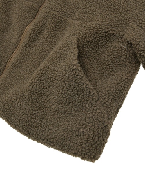 AMERICAN HOLIC（アメリカンホリック）の「衿付きボアブルゾン（ブルゾン・レディース・ブラック/グレイッシュベージュ・M/L）」の19枚目の写真