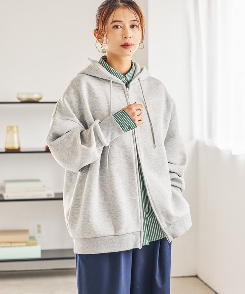 studio CLIP(スタディオクリップ)の「【WEB限定】ゆるZIPBIGフーディー(パーカー・レディース・杢グレー/モカ/ネイビー・FREE)」の4枚目の写真