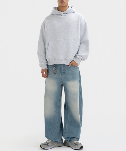 UNDEROFF(アンダーオフ)の「オーバーサイズセミクロップスナップフードチャコール(パーカー・メンズ・チャコール・SMALL/MEDIUM/LARGE/X-LARGE)」の9枚目の写真