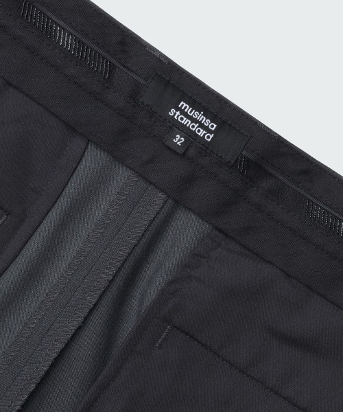 MUSINSA STANDARD（ムシンサスタンダード）の「ワイドヒドゥンバンディングスラックス[グレー]（スラックス・メンズ・その他・27/28/29/34/32/30/31/33/26/40/38/42/36）」の5枚目の写真