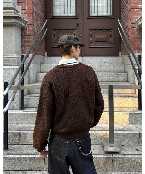 kutir（クティール）の「HENLEY NECK SILVER BUTTON CABLE KNIT／ヘンリーネックシルバーボタンケーブルニット（ニット/セーター・メンズ・ブラック/ベージュ/ブラウン/ボルドー・MEDIUM/LARGE）」の16枚目の写真