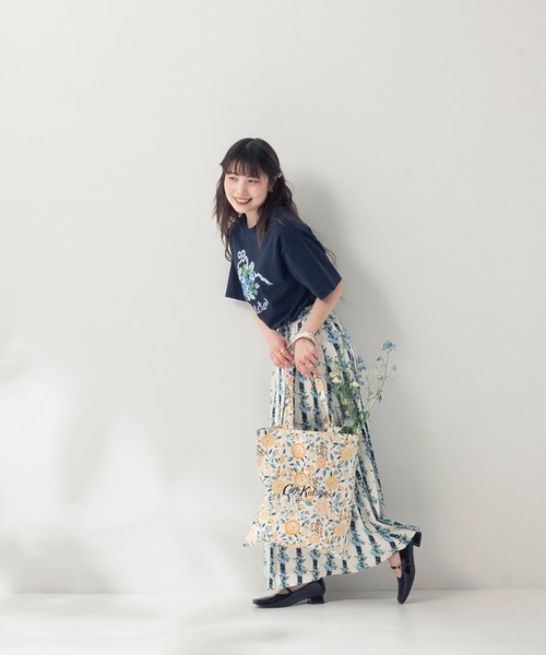 Cath Kidston（キャスキッドソン）の「トートバッグ（トートバッグ・レディース・ピンク/ブラック/アイボリー/イエロー/ネイビー/グリーン/レッド/ライトピンク/ブルー/サックスブルー/ホワイト×ブルー/ホワイト×ネイビー/ピンク系/アイボリー系/ピンクベージュ/ホワイト×ピンク/ブラックミックス/ホワイト×ライトピンク・FREE）」の13枚目の写真