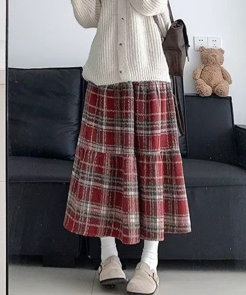 SallyLunn（サリーラン）の「チェックティアードスカート（スカート・レディース・ネイビー/ブラウン/ブルー/レッド・LARGE/MEDIUM）」の9枚目の写真