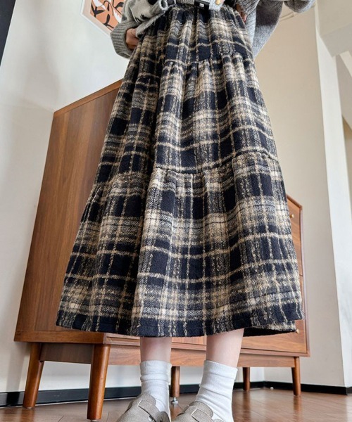 SallyLunn（サリーラン）の「チェックティアードスカート（スカート・レディース・ネイビー/ブラウン/ブルー/レッド・LARGE/MEDIUM）」の11枚目の写真