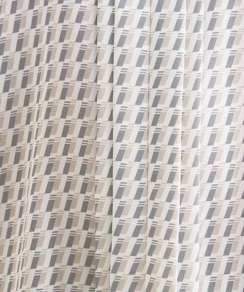 INDIVI（インディヴィ）の「【洗える／透けにくい】ジオメ柄プリントブラウス（シャツ/ブラウス・レディース・サックスブルー系/ベージュ系その他4/ホワイト/ネイビー・38/36/19/15 /40/13/05）」の18枚目の写真