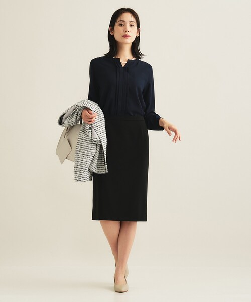 INDIVI（インディヴィ）の「【洗える／透けにくい】ジオメ柄プリントブラウス（シャツ/ブラウス・レディース・サックスブルー系/ベージュ系その他4/ホワイト/ネイビー・38/36/19/15 /40/13/05）」の12枚目の写真