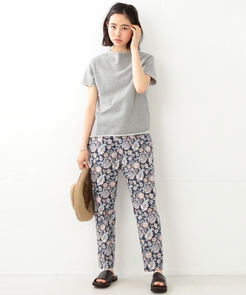 リバティプリントイージーテーパードパンツ　アトリエエマウ　新品 リバティプリントイージーテーパードパンツ | atelier emau