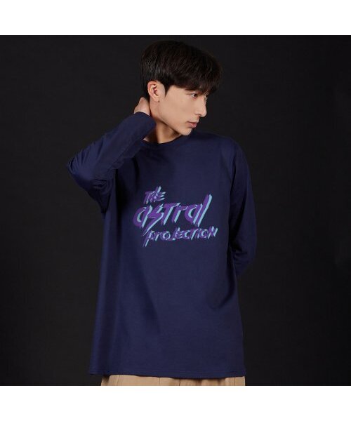 ASTRAL PROJECTION(アストラルプロジェクション)の「パンクレタリングオーバーサイズロングスリーブTシャツ_ネイビー(Tシャツ/カットソー・メンズ・その他・LARGE/MEDIUM/XX-LARGE/X-LARGE)」の2枚目の写真