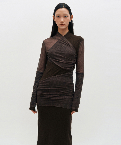 KIMZISU(キムジス)の「Layered Long Sleeve Dress _ BROWN(ワンピース・レディース・ブラウン・FREE)」の6枚目の写真