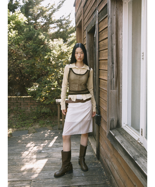 MESH COLLAR BUTTON TOP BUTTER